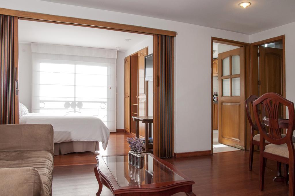 Apartaestudios Los Andes Bogota Room photo