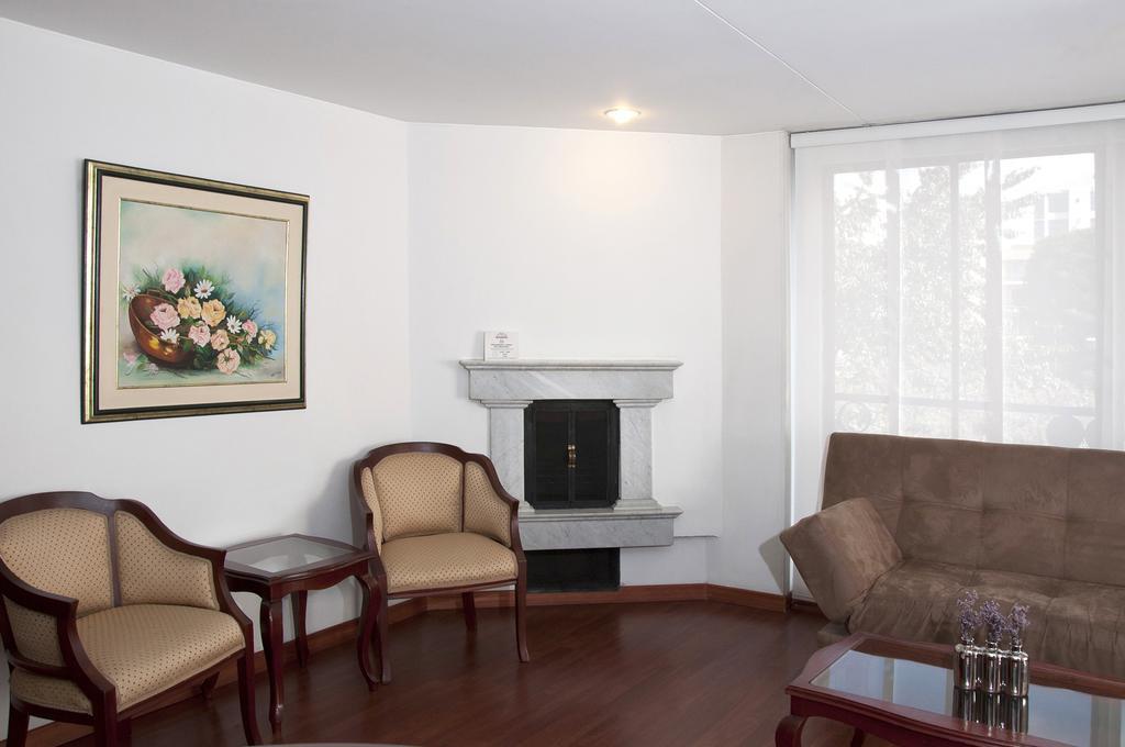 Apartaestudios Los Andes Bogota Room photo